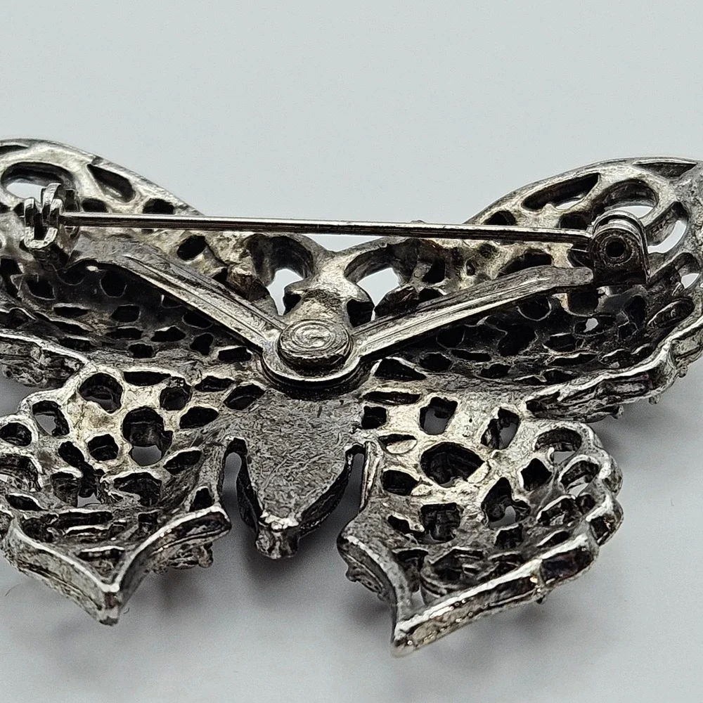 Unbranded butterfly brooch